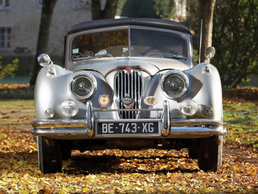  Jaguar XK140 Drophead Coupe 1954 года  (фото 6 из 21)